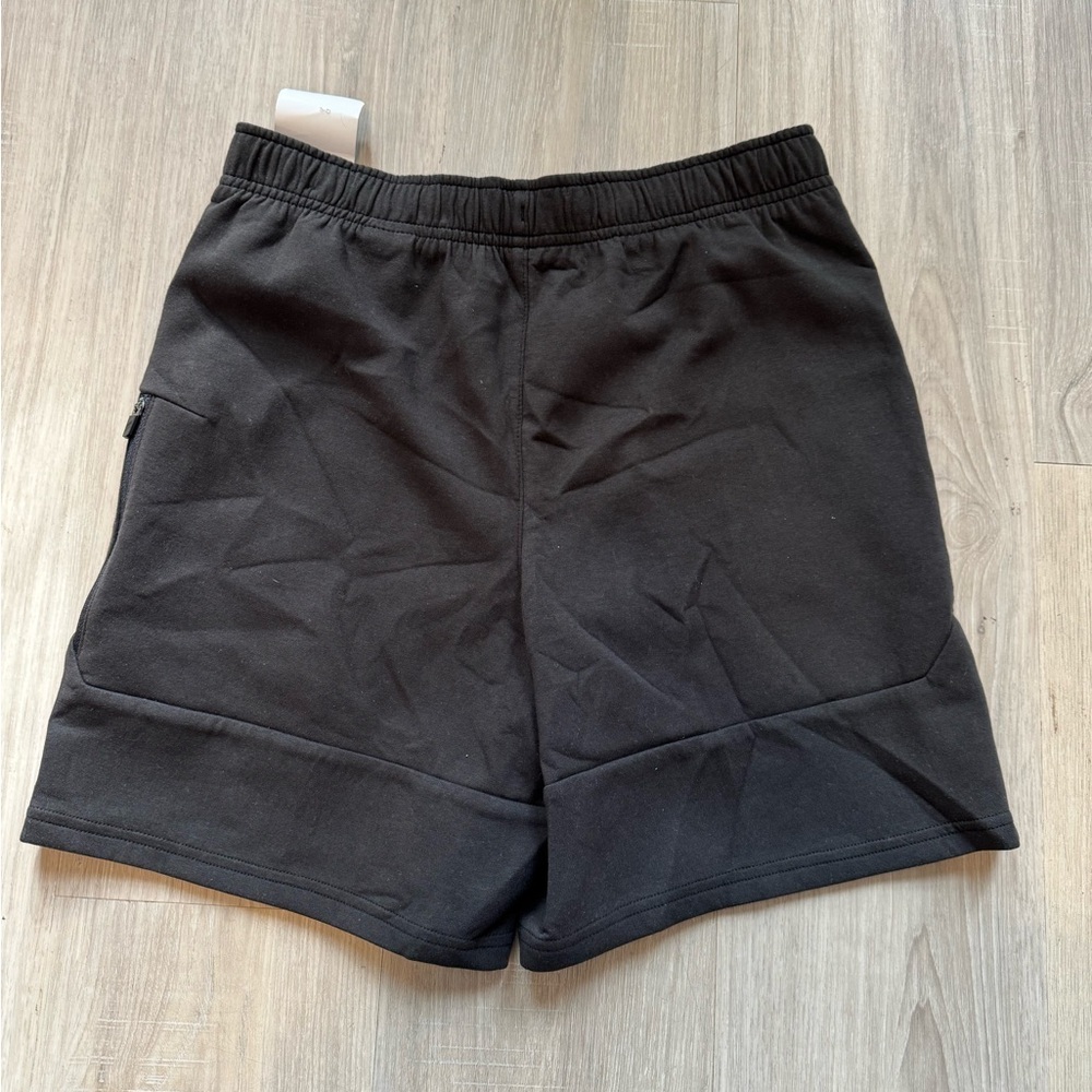 DSG Men's Athletic Black Shorts - Picture 2 of 4
